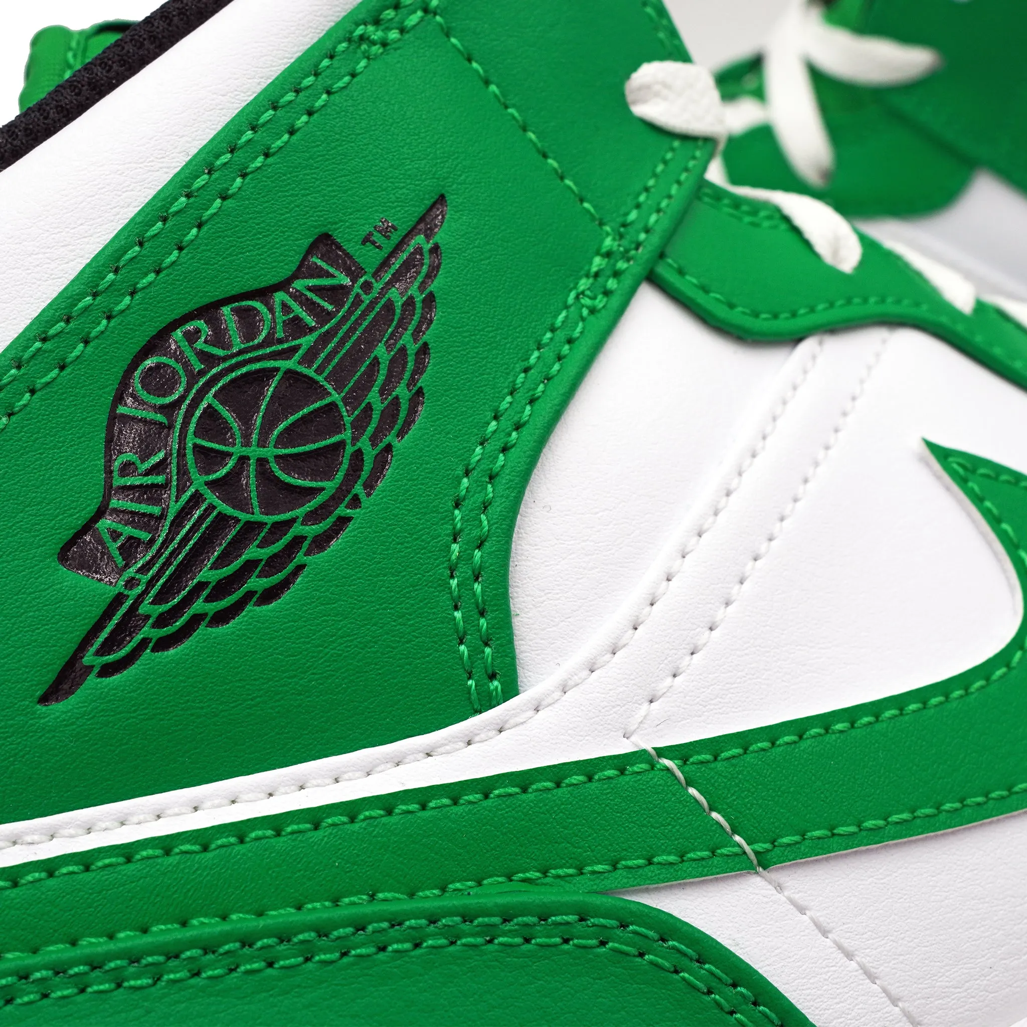 AIR JORDAN 1 MID LUCKY GREEN 2023