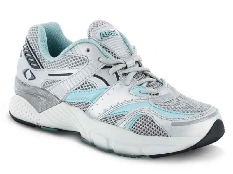 Apex Boss Runner - Women's Running Shoe