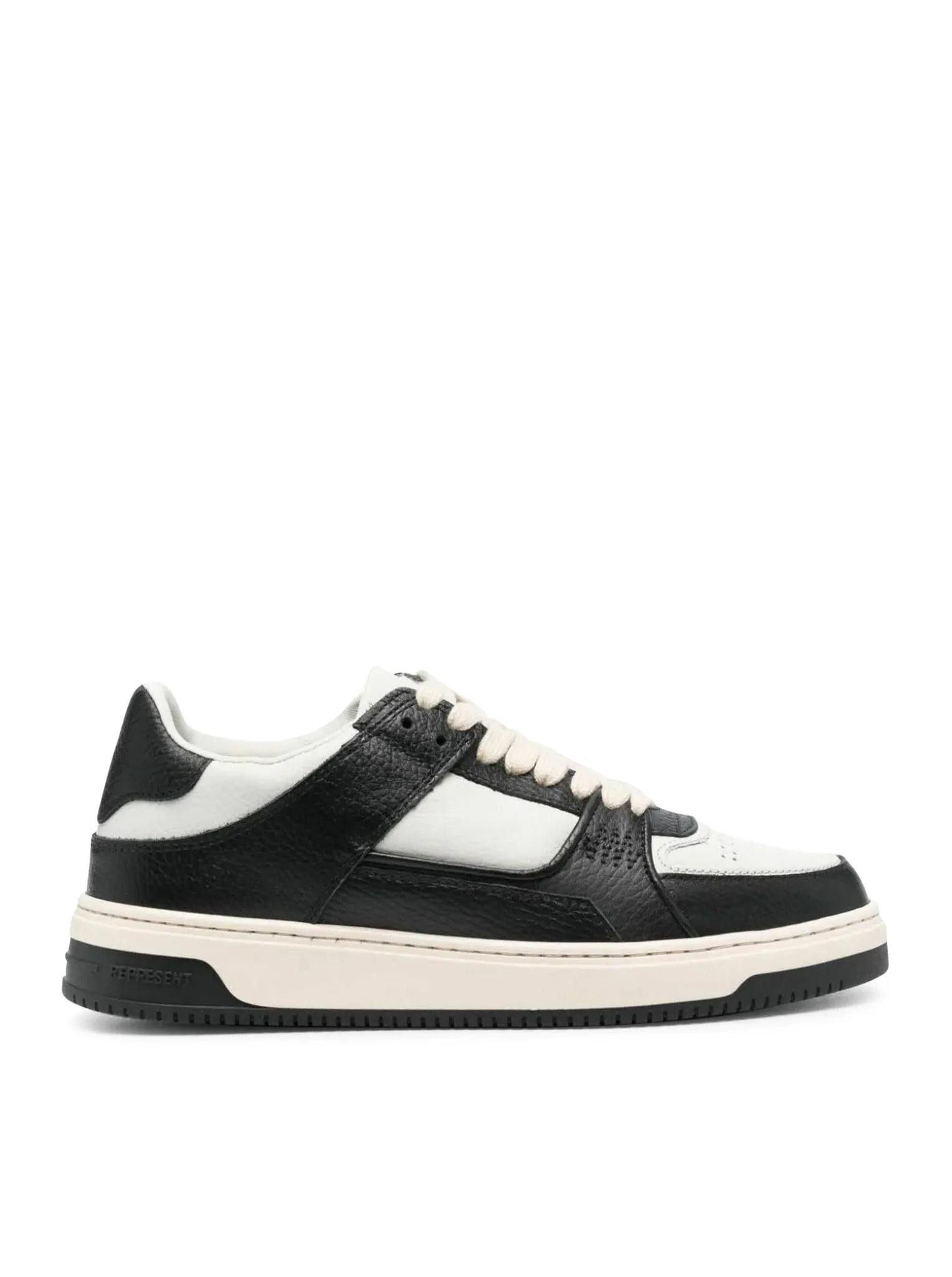 Apex sneakers in black calfskin