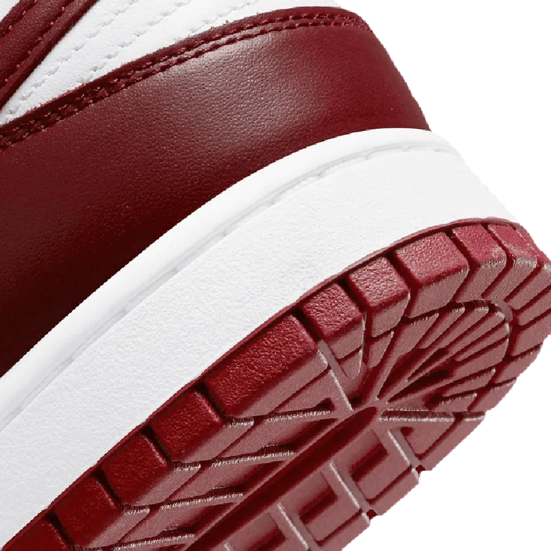 Dunk Low Team Red