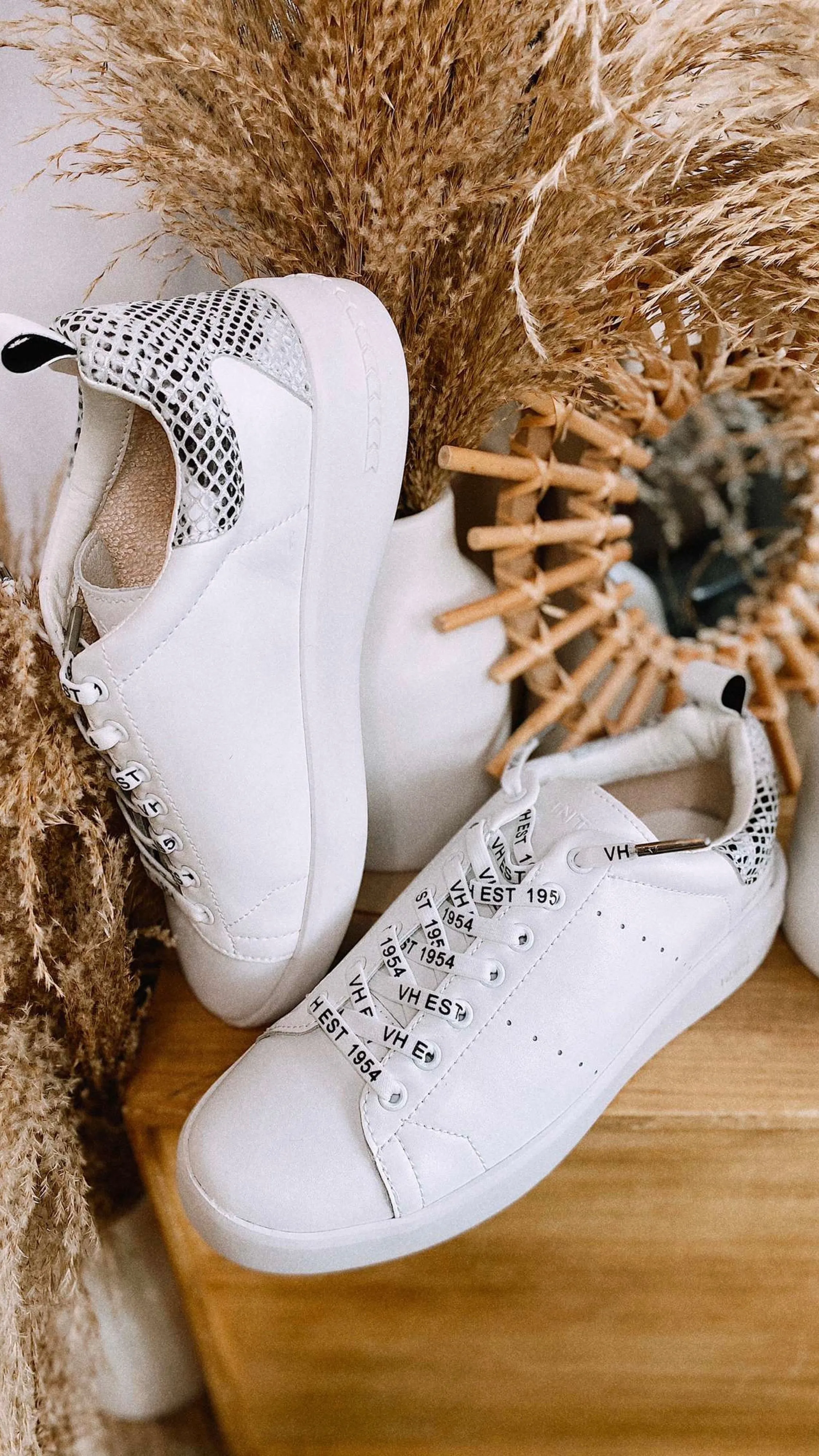 The Laila Sneakers by Vintage Havana